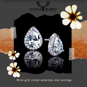 WHITE GOLD WATERDROP STUD EARRINGS BNIB💎✨👑